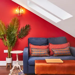  Apartment Beautiful Boutique For Two